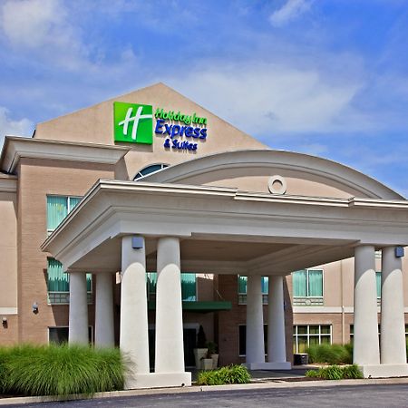 Holiday Inn Express Hotel & Suites Greenwood Exterior photo